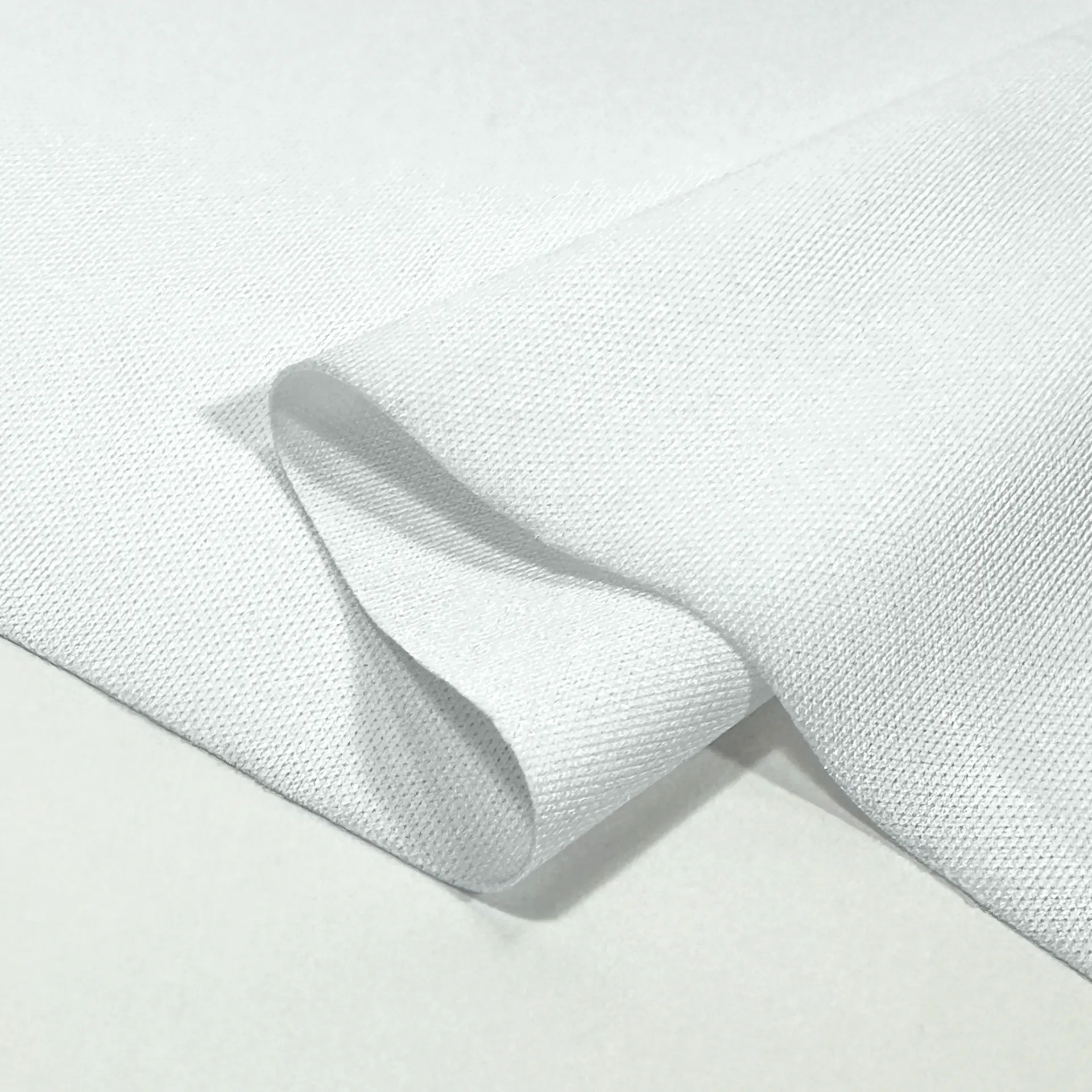 Resto-Core Milky Silk 150 - 90/10 fabric texture and appearance